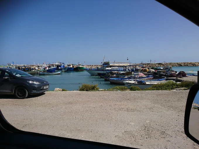 ميناء الصيد البحري بالبقالطة